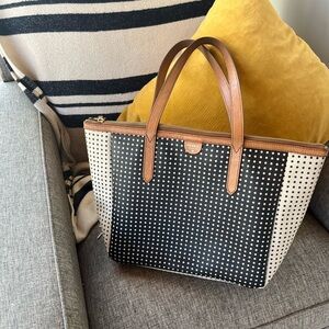 Fossil Sydney Tote Like New!